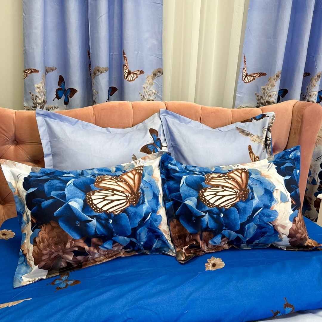Set Lenjerie pat dublu (140x200cm, 160x200cm, 180x200cm) + 2 draperii, finet, 8 piese, Alb,Albastru, flori, fluturi - 4 | YEO