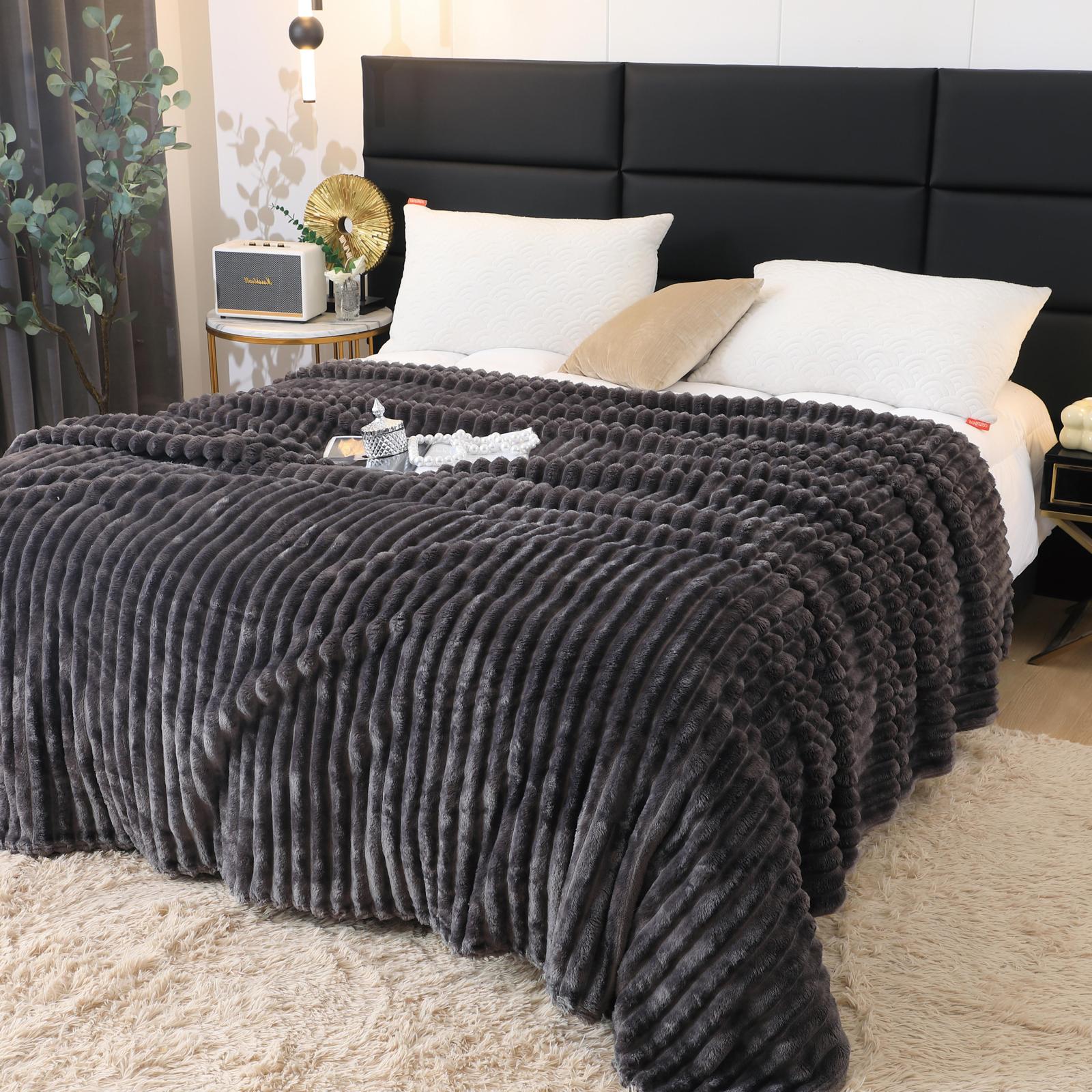 Patura pufoasa CoCoLiNo, 200x230cm, Jojo Home, Gri inchis - 3 | YEO