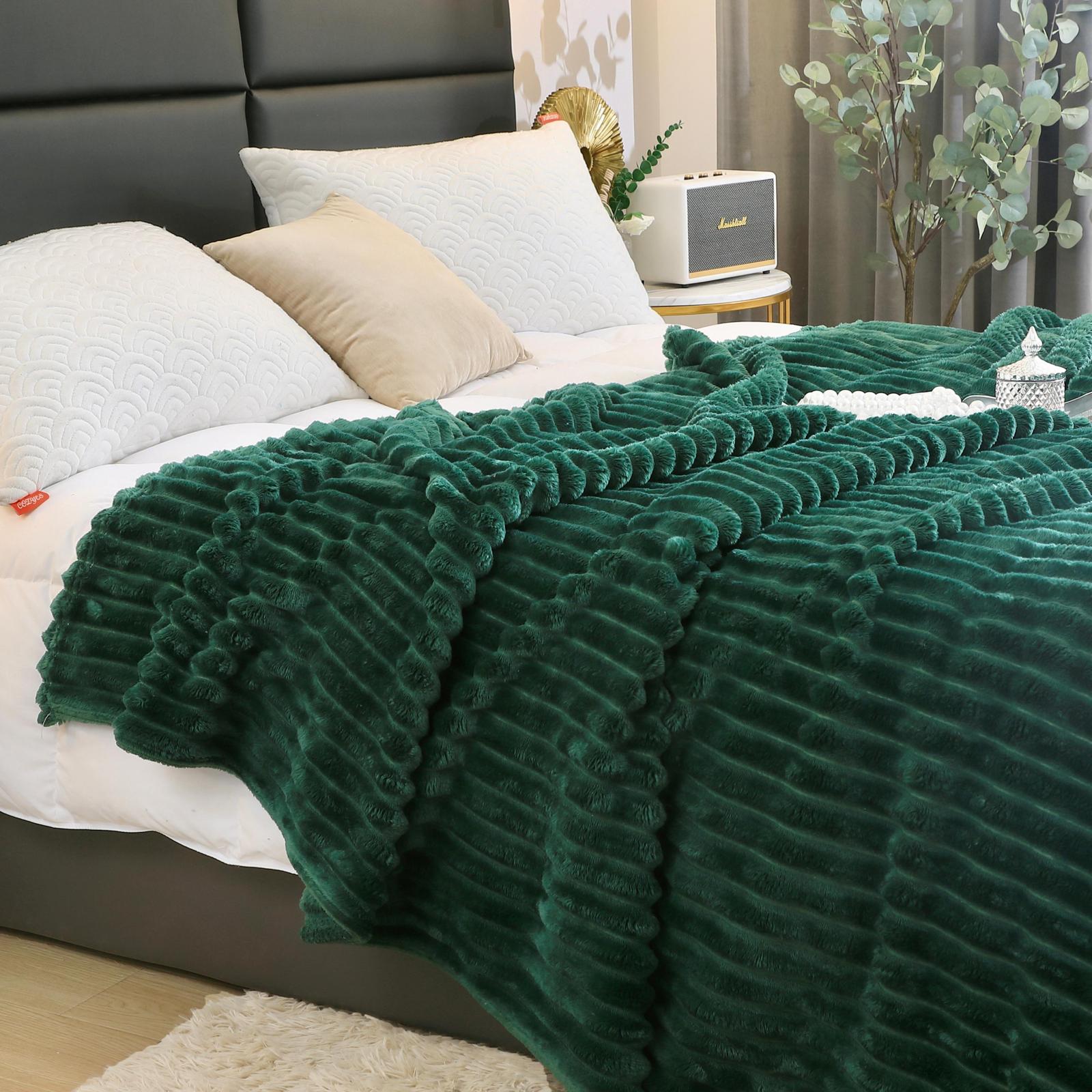 Patura pufoasa CoCoLiNo, 200x230cm, Jojo Home, Verde - 1 | YEO