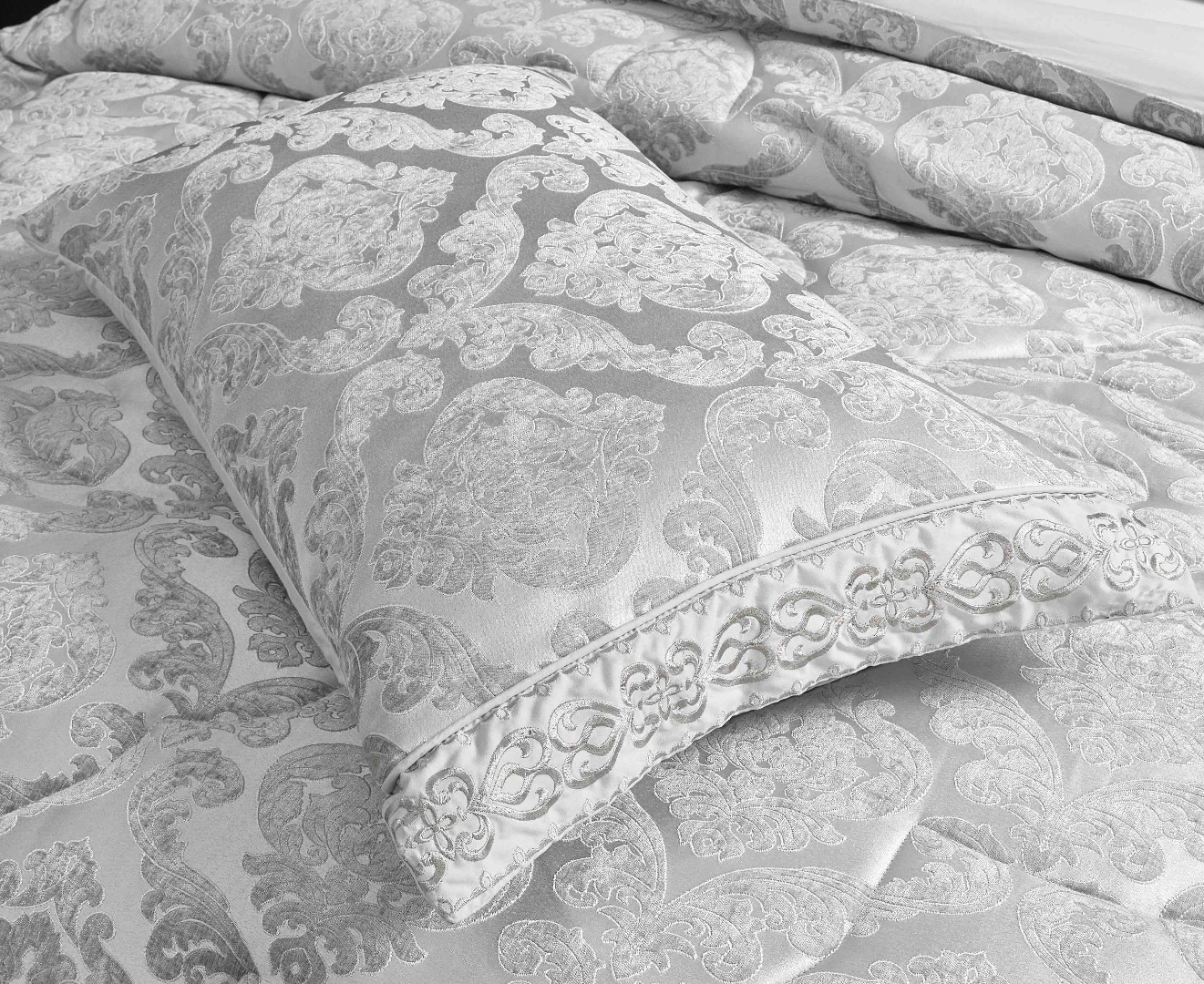 Set Cadou Luxury, Jojo Home, Jacquard Regal, 7 Piese, Cu Pilota Inclusa, Gri - 3 | YEO