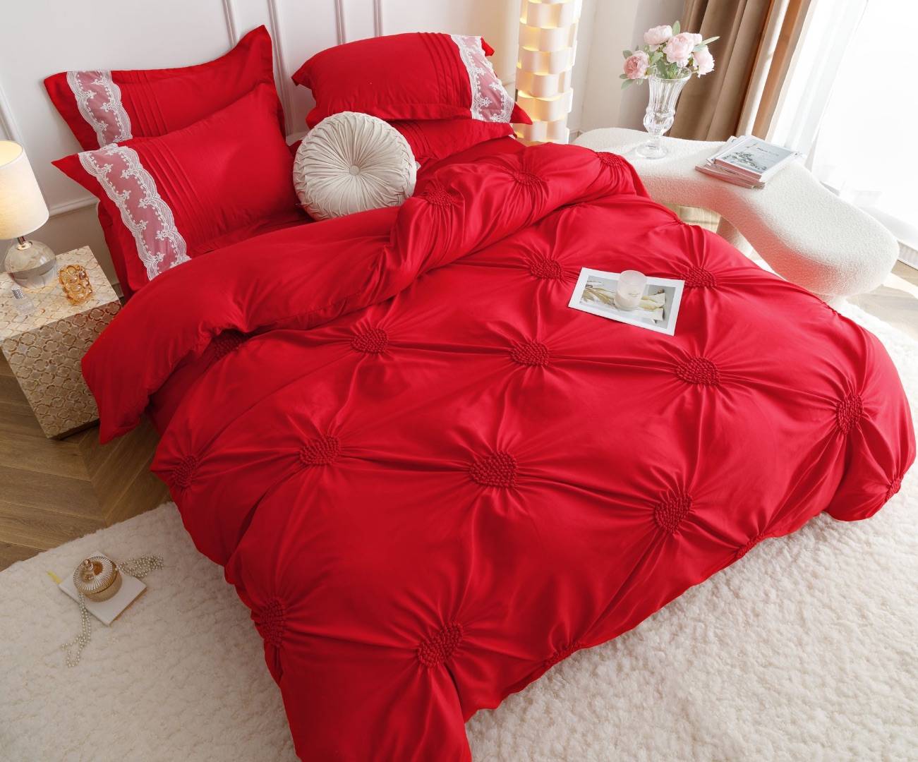 Lenjerie de Pat Premium, JOJO HOME, Finet Soft Touch, cu Inimioare din Pliuri Brodate, si Dantela Delicata, 6 Piese, Nesifonabila si Durabila, Rosu - 2 | YEO