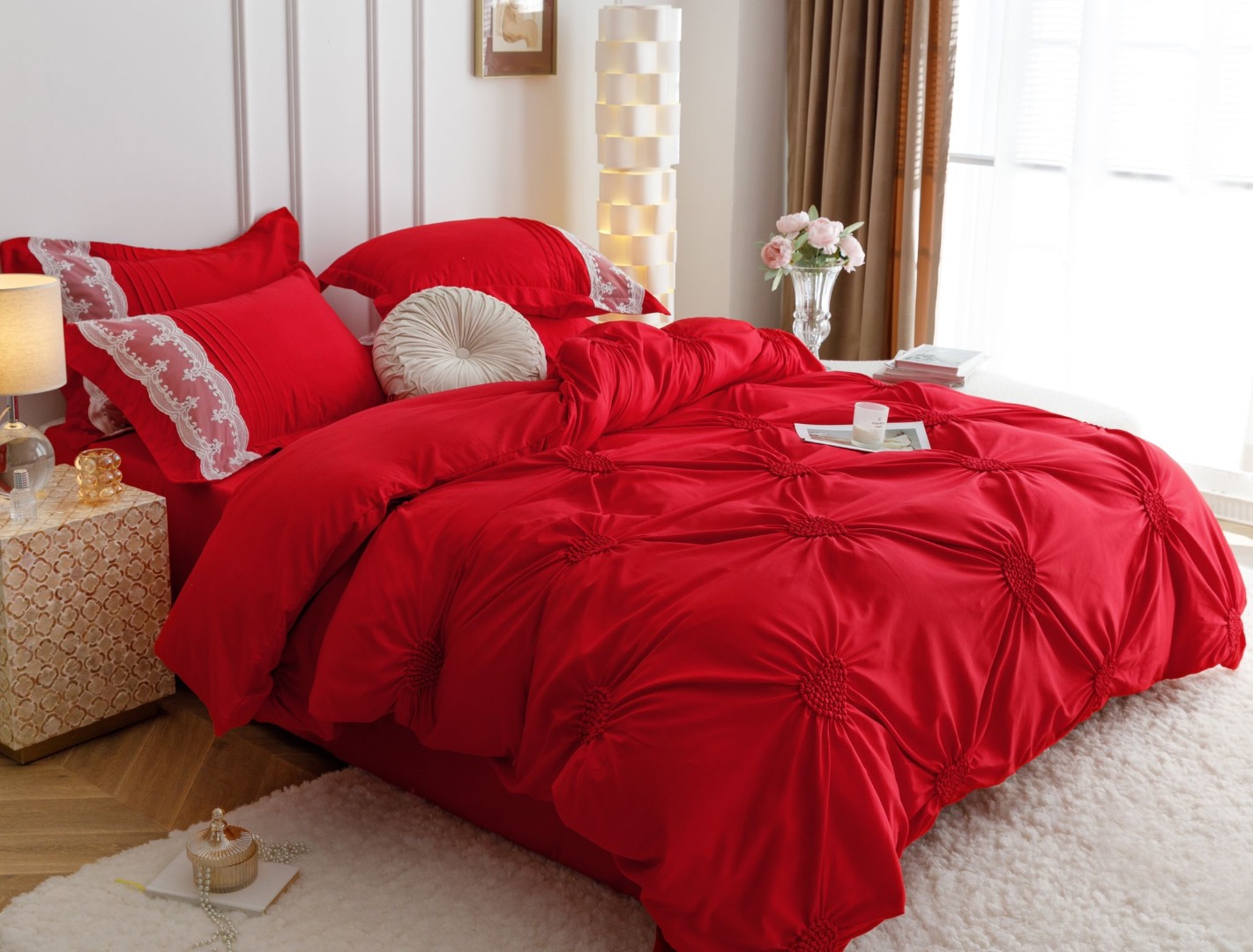 Lenjerie de Pat Premium, JOJO HOME, Finet Soft Touch, cu Inimioare din Pliuri Brodate, si Dantela Delicata, 6 Piese, Nesifonabila si Durabila, Rosu - 3 | YEO