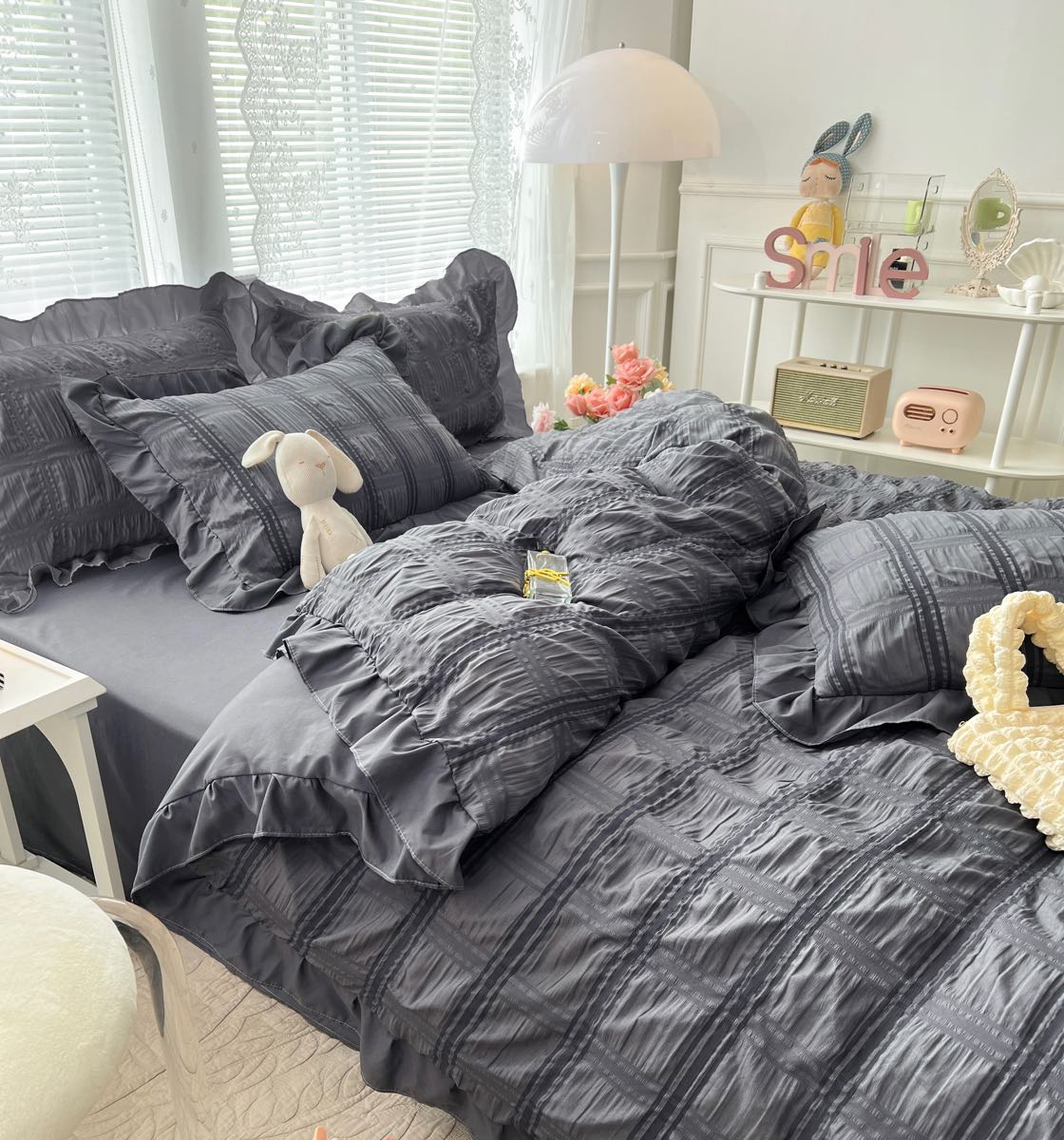 Lenjerie pat dublu,  Soft Touch CREPONAT DELUXE, 6 piese, Jojo Home, Gri - 1 | YEO