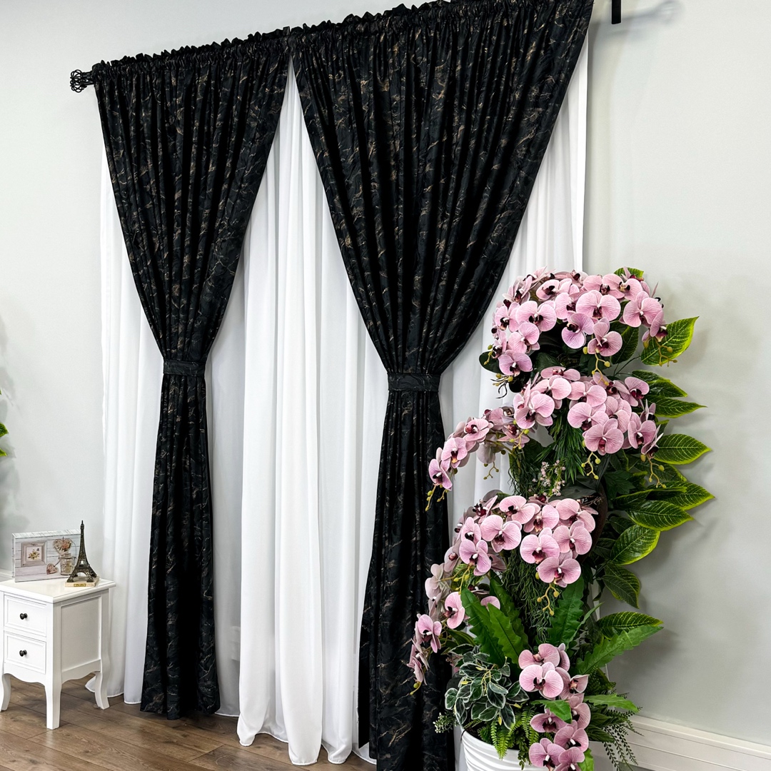 Draperie Catifea MYKONOS cu valuri rafinate aurii, 140cm latime x 260cm inaltime, cu TIV LAT, Negru - V8 - 3 | YEO