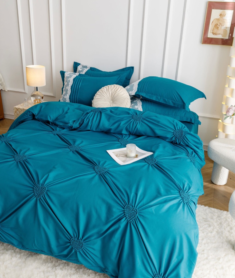 Lenjerie de Pat Premium, JOJO HOME, Finet Soft Touch, cu Inimioare din Pliuri Brodate, si Dantela Delicata, 6 Piese, Nesifonabila si Durabila, Turquoise - 1 | YEO