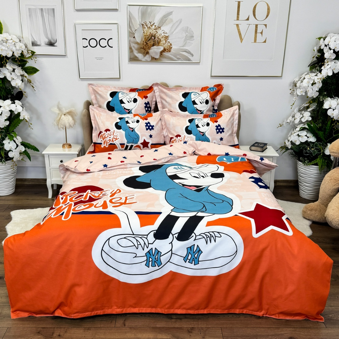 Lenjerie pat dublu (140x200cm, 160x200cm, 180x200cm), FINET, 6 piese, IDENTICA CU POZA,, Portocaliu, Bleu, Mickey Mouse - 1 | YEO