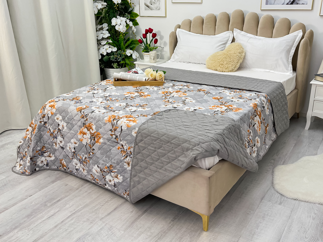 (OFERTA 3 la 199 Lei) Cuvertura matlasata cu doua fete pentru pat dublu , 210x210, Gri, flori - 3 | YEO
