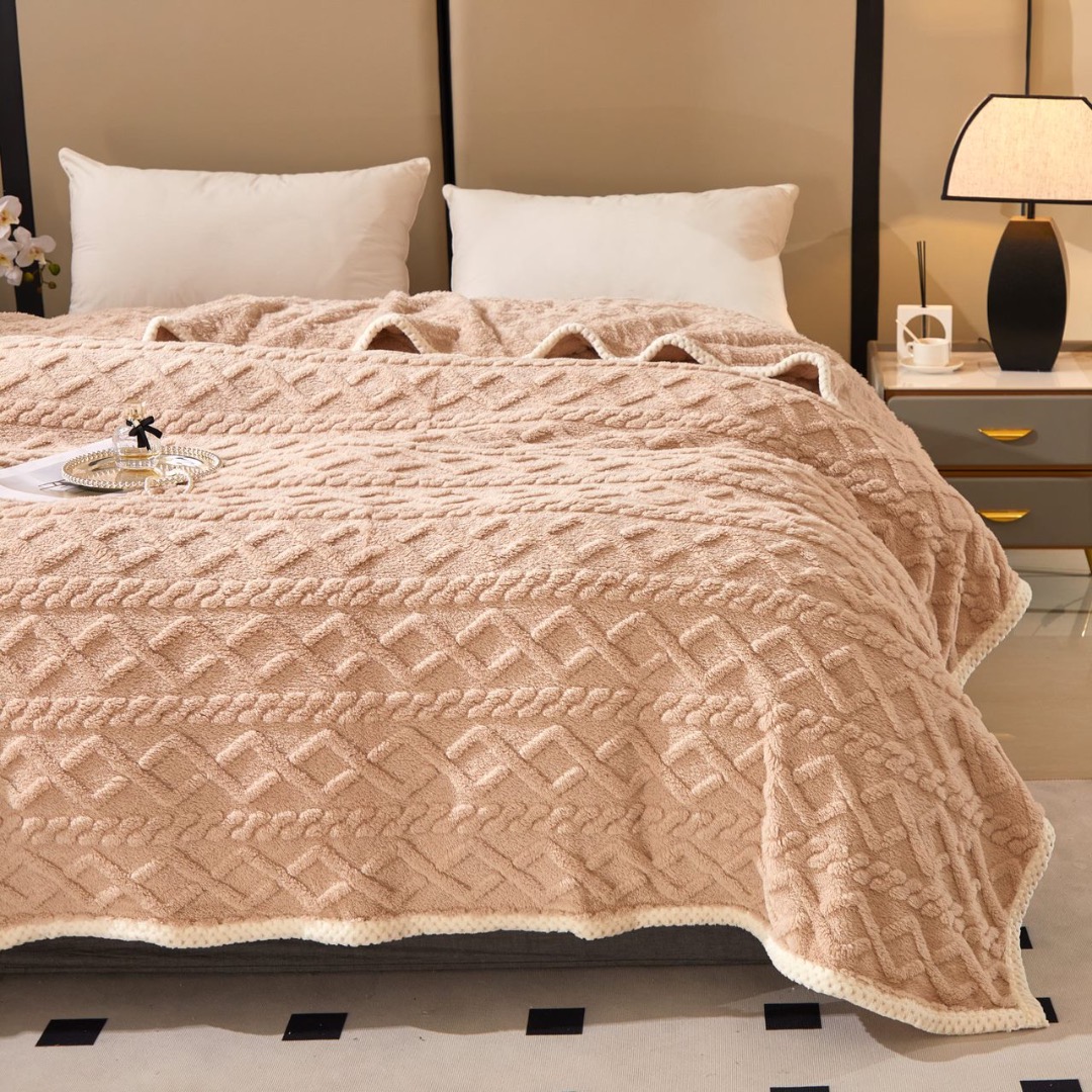 Patura Premium, 200x230cm, CoCoLiNo, Grofata, cu Model 3D Tip Tricotaj si Bordura din Blanita Contrastanta – Eleganta si Caldura Absoluta, Bej - 1 | YEO