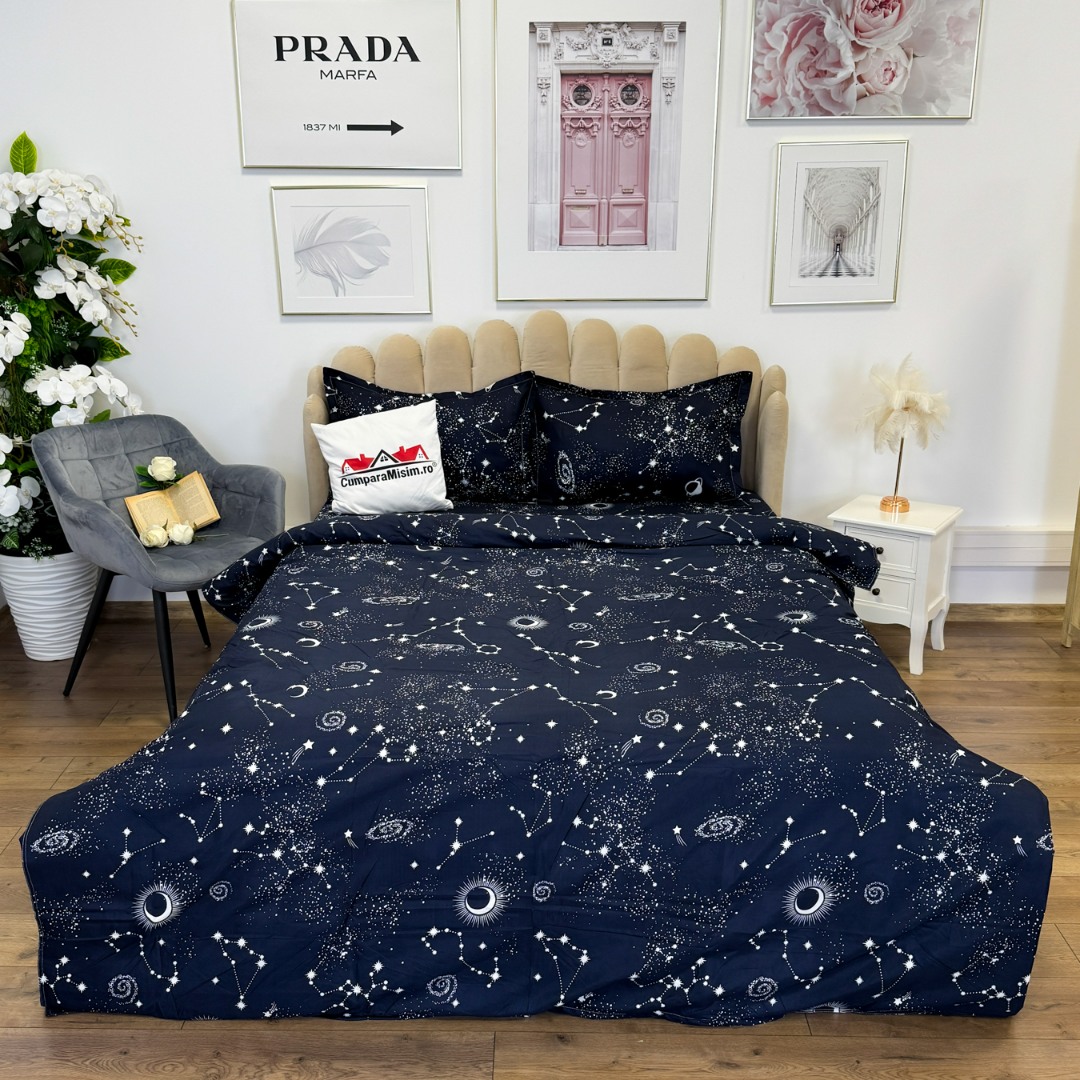 (OFERTA 3 la 219 Lei) Lenjerie pat dublu cu Elastic (160x200cm si 180x200cm), bumbac satinat, Bleumarin, stelute - 1 | YEO