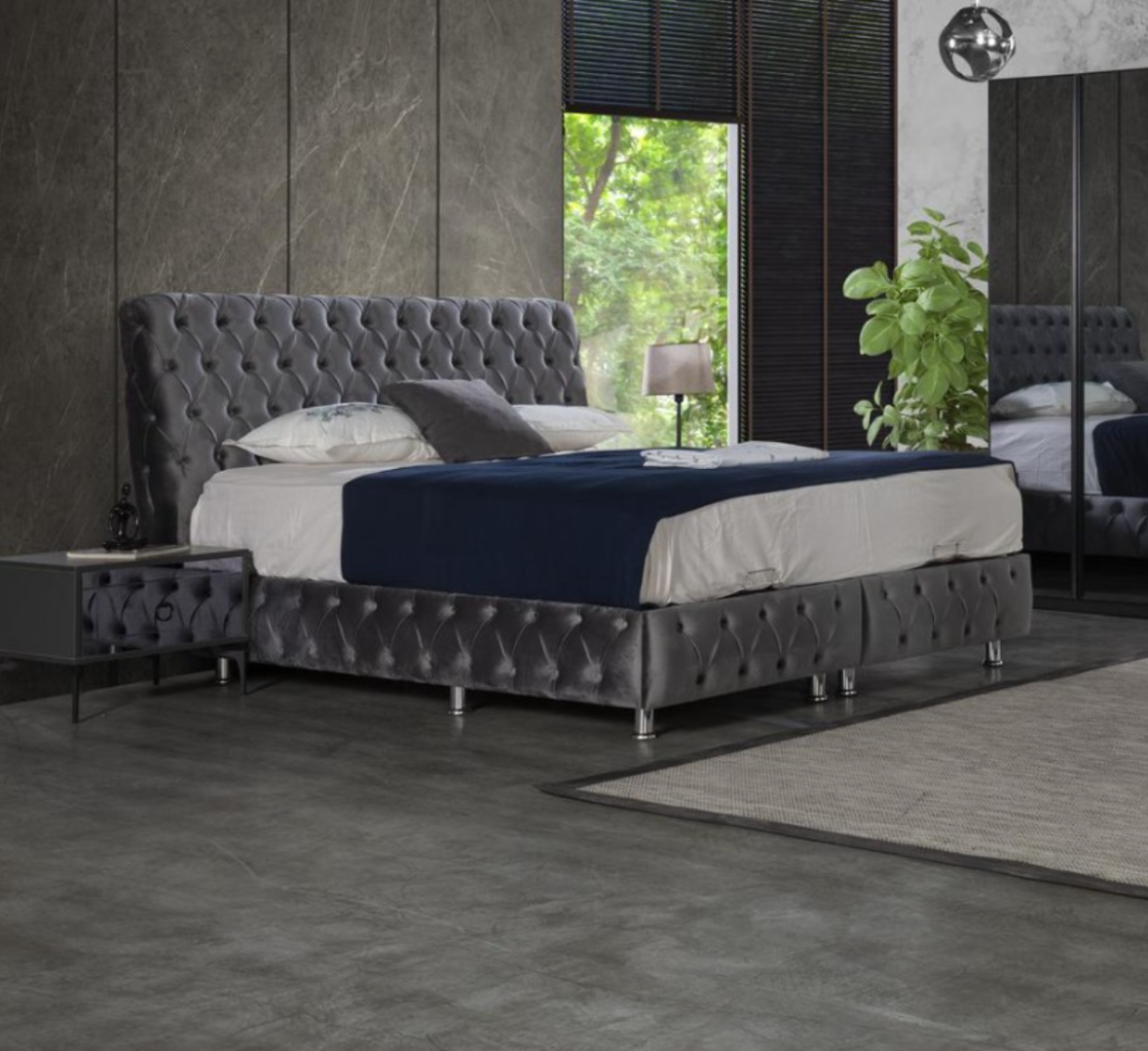 Pat Tapitat in stil Chesterfield cu Nasturi Imbracati, din Catifea, Gri - model Roma - 1 | YEO