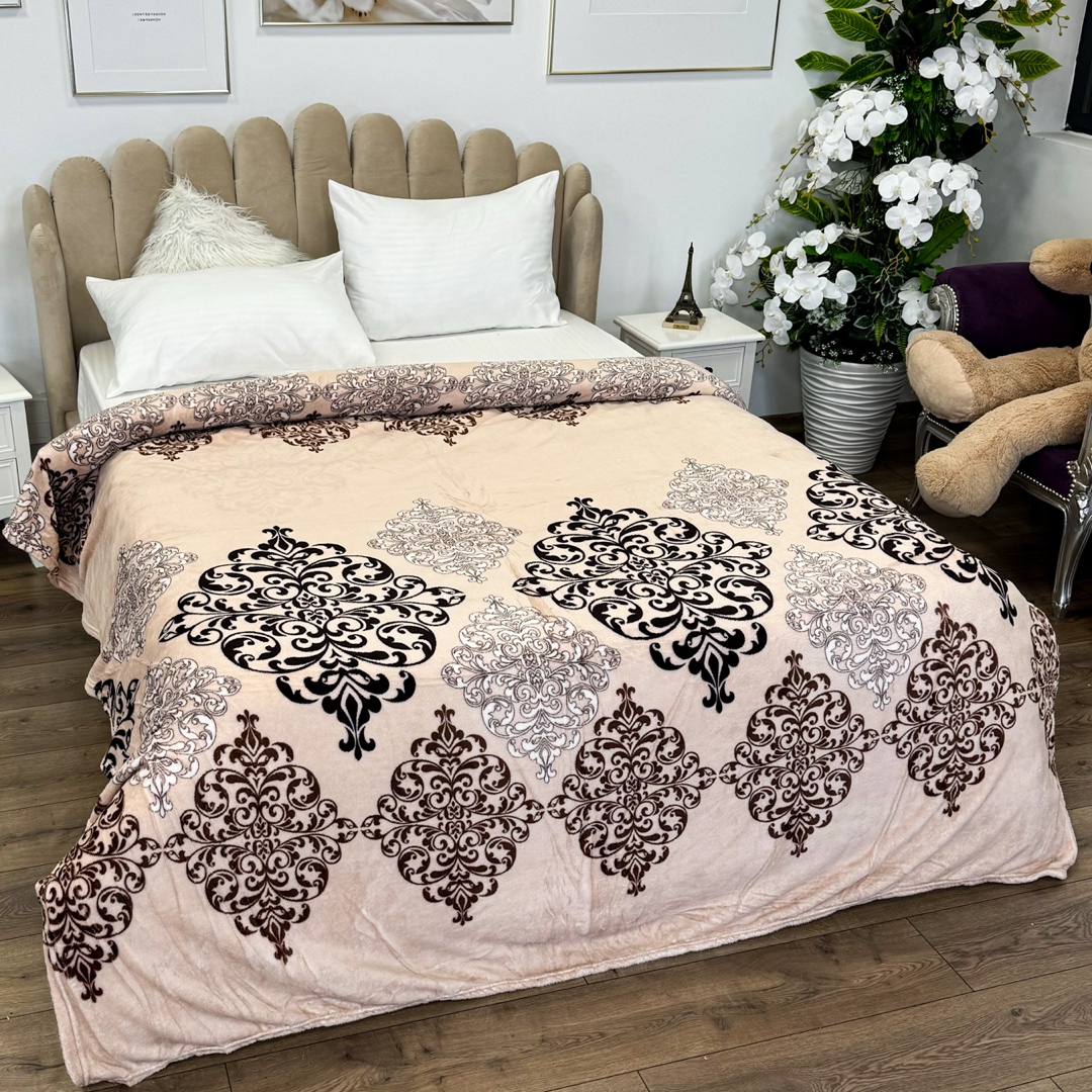 Patura pufoasa cocolino 200x230cm, 240g/mp, Crem, Maro, model royal - 1 | YEO