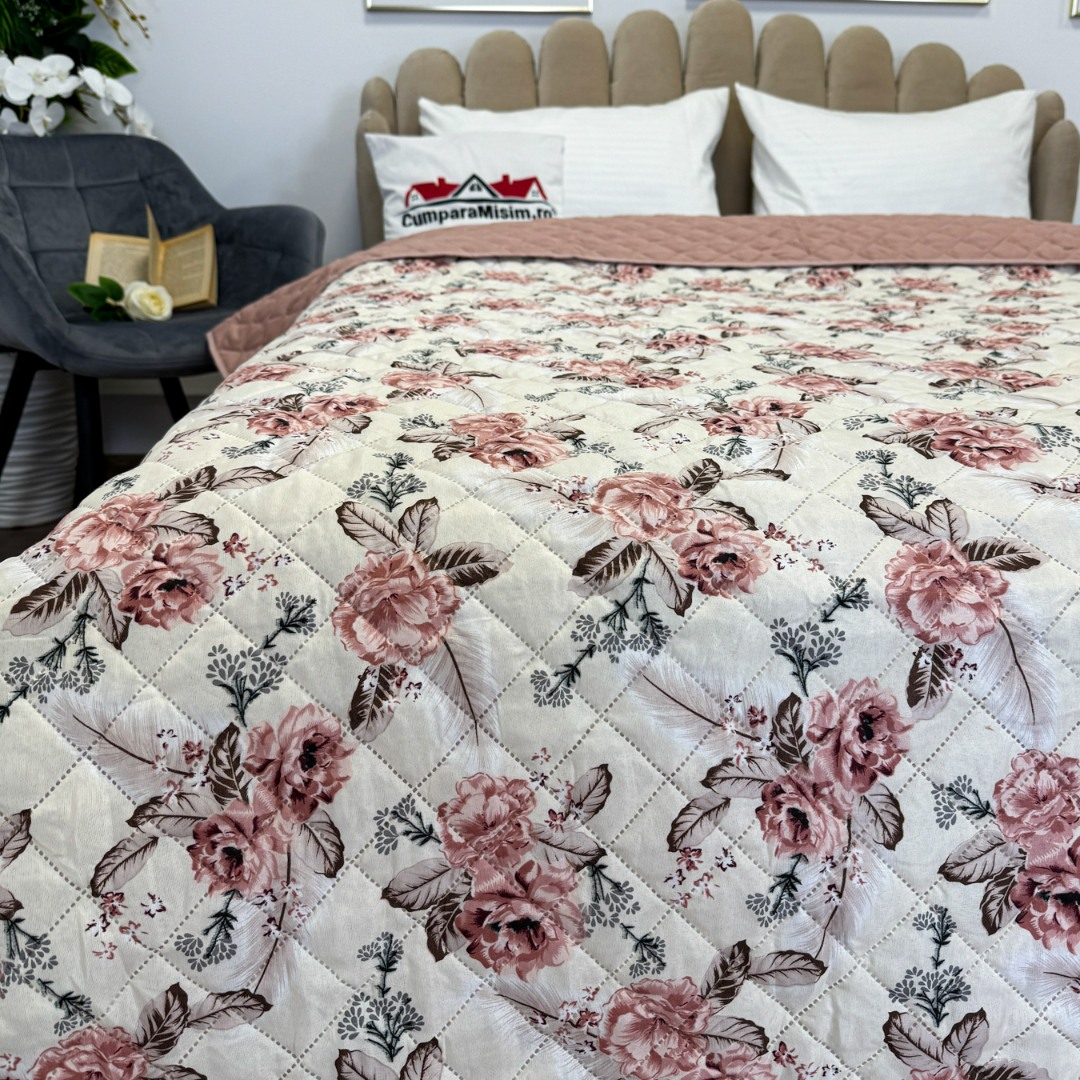 Cuvertura matlasata cu doua fete pentru pat dublu , 210x210, Alb, Roz, flori - 1 | YEO