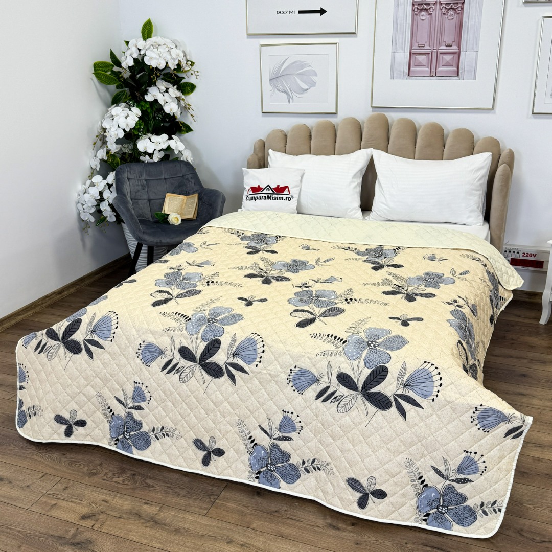 Cuvertura matlasata cu doua fete pentru pat dublu , 210x210, Crem, flori - 2 | YEO