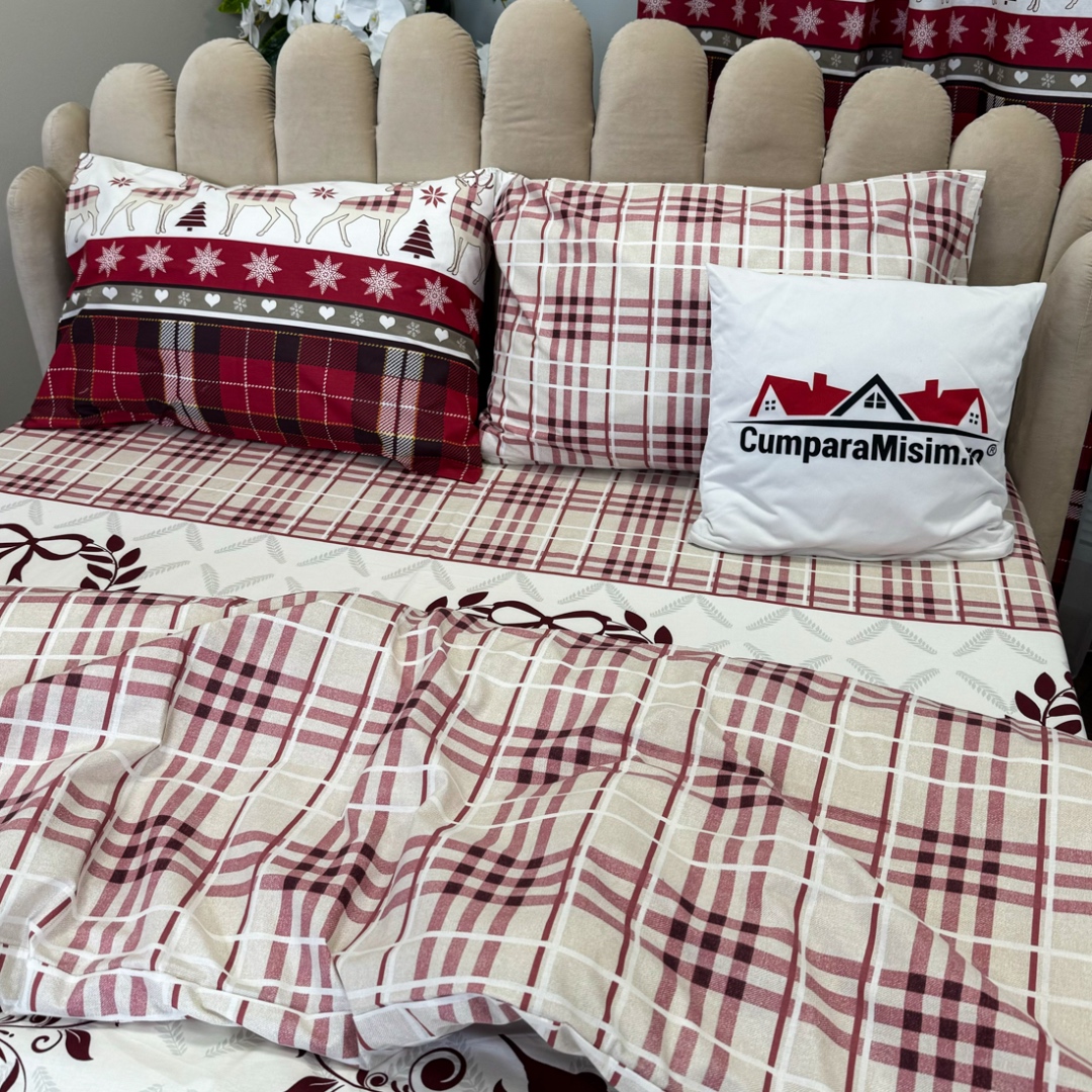 Set Lenjerie Pat Dublu Craciun 4 Piese + 2 Draperii 150x235cm din Bumbac Ranforsat – Confort si Eleganta, Fabricat in Romania, Crem, Rosu, carouri, reni - 2 | YEO