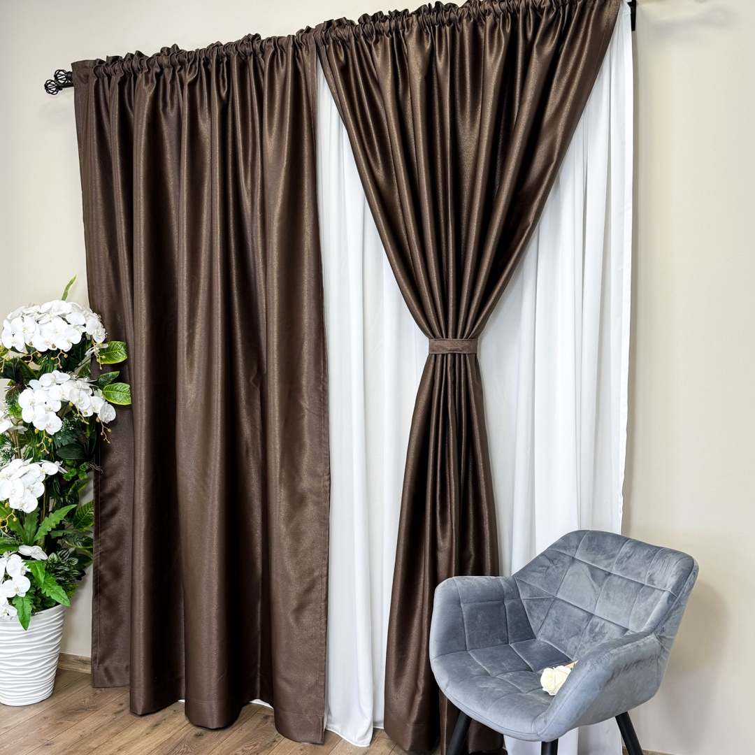 Draperie Blackout CLASS Satinata cu fir fin de sclipici, 140cm latime x 260cm inaltime, cu TIV LAT, Maro ciocolata - CR25 - 2 | YEO