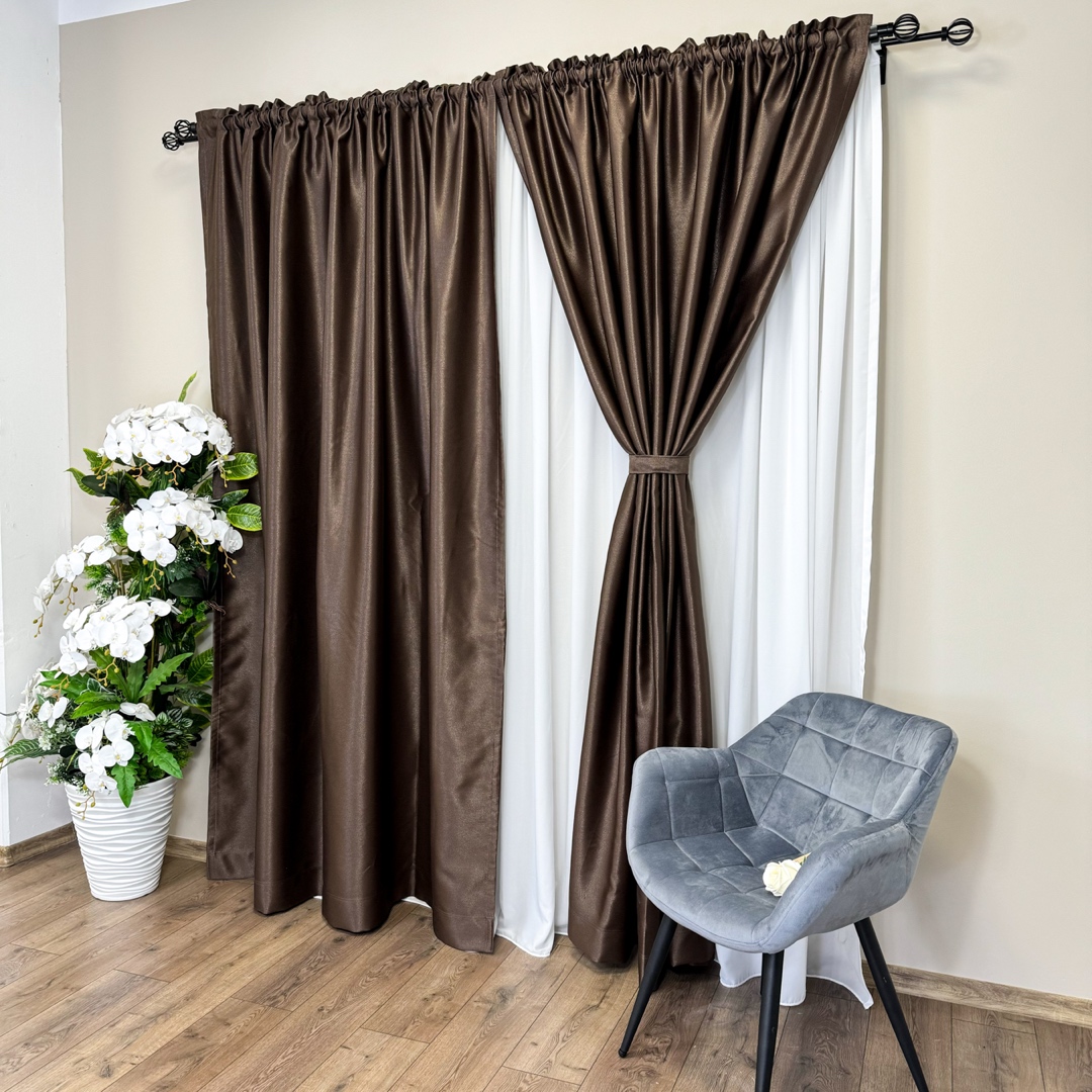 Draperie Blackout CLASS Satinata cu fir fin de sclipici, 140cm latime x 260cm inaltime, cu TIV LAT, Maro ciocolata - CR25 - 3 | YEO