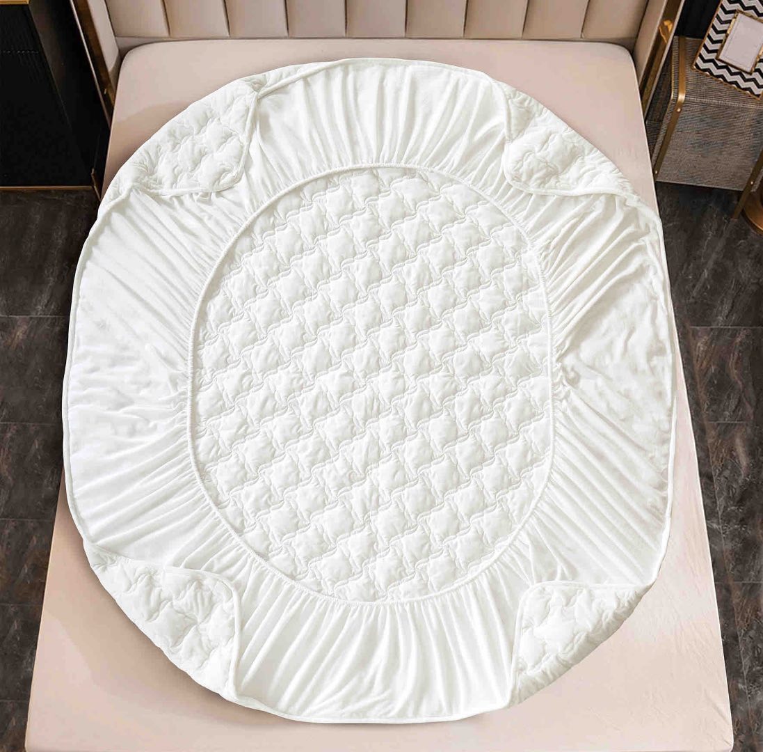 Husã matlasatã tip topper din catifea, 140x200cm + 2 fete de perna 50x70cm, Alb - 3 | YEO