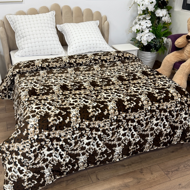 Patura pufoasa cocolino 200x230cm, 240g/mp, Bej, Maro, Animal Print - 1 | YEO