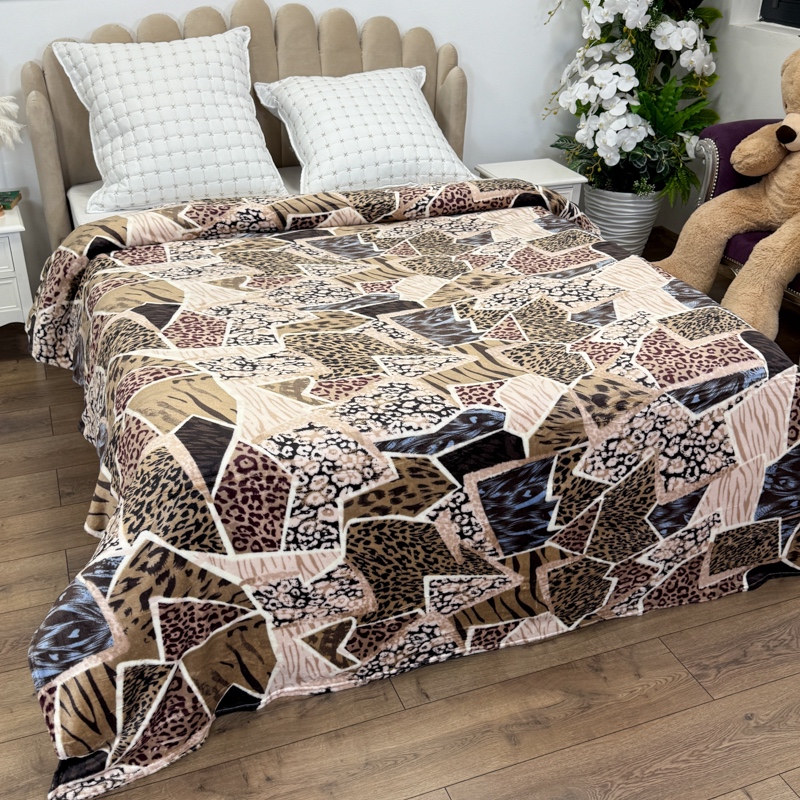 Patura pufoasa cocolino 200x230cm, 240g/mp, Bej, Maro, Animal Print, Forme Geometrice - 2 | YEO