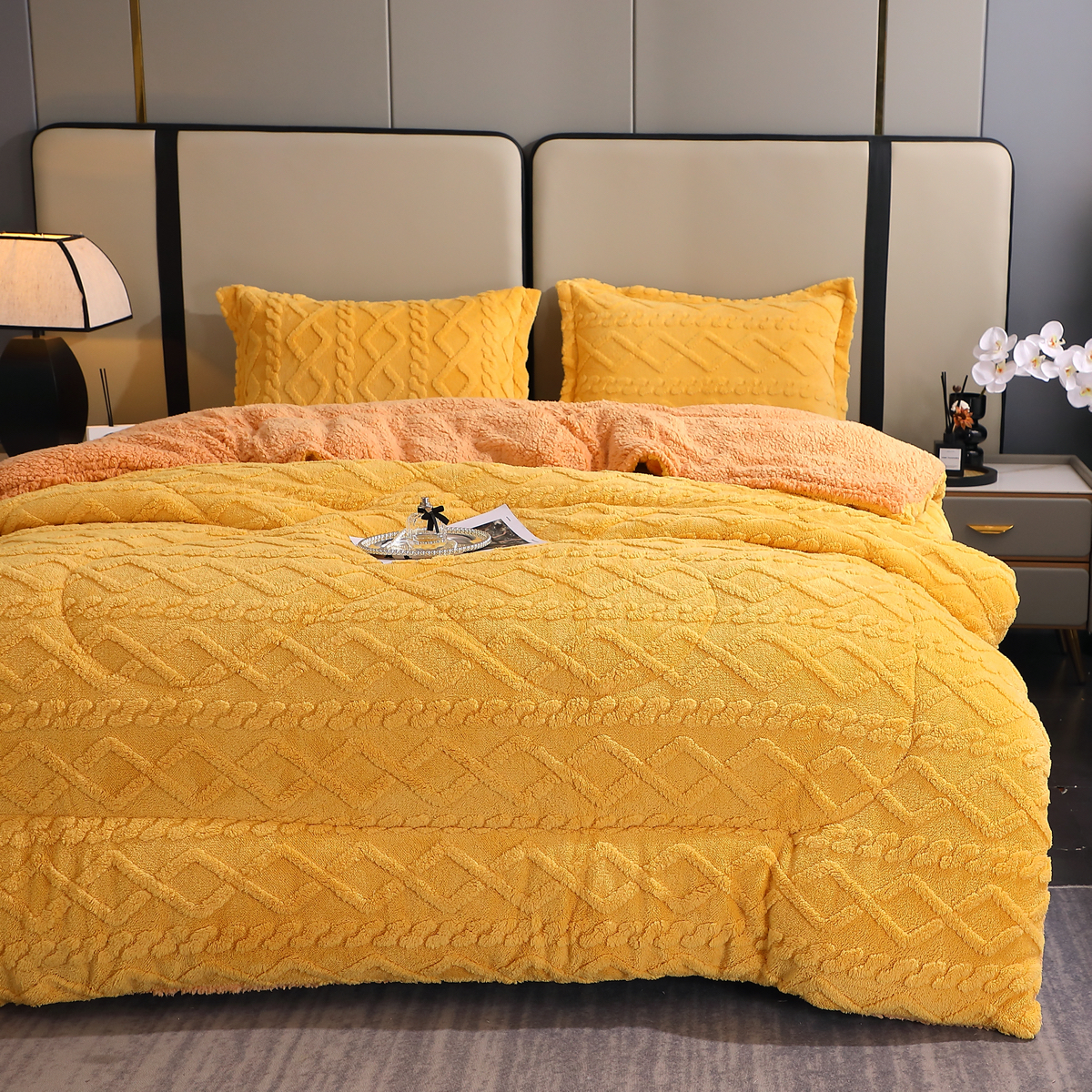 Pilota CoCoLiNo Sherpa tip Tricotaj cu blanita bej, matlasata, 200x230cm + 2 fete de perna 50x70cm, galben - 1 | YEO