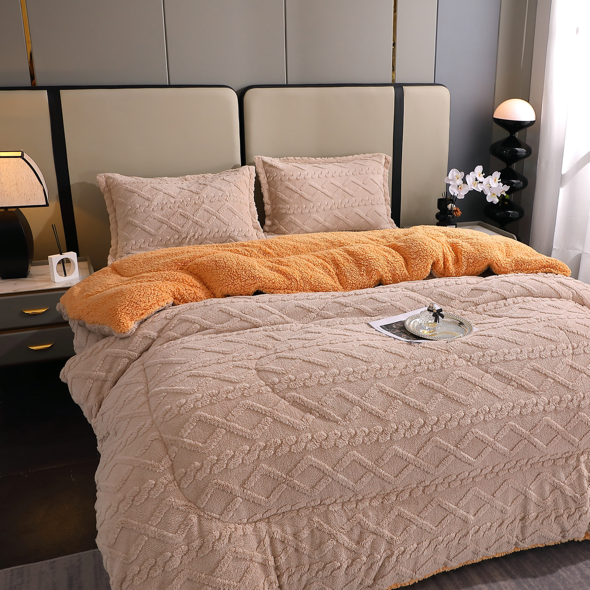 Poze Pilota CoCoLiNo Sherpa tip Tricotaj cu blanita bej, matlasata, 200x230cm + 2 fete de perna 50x70cm, cappuccino cumparamisim.ro