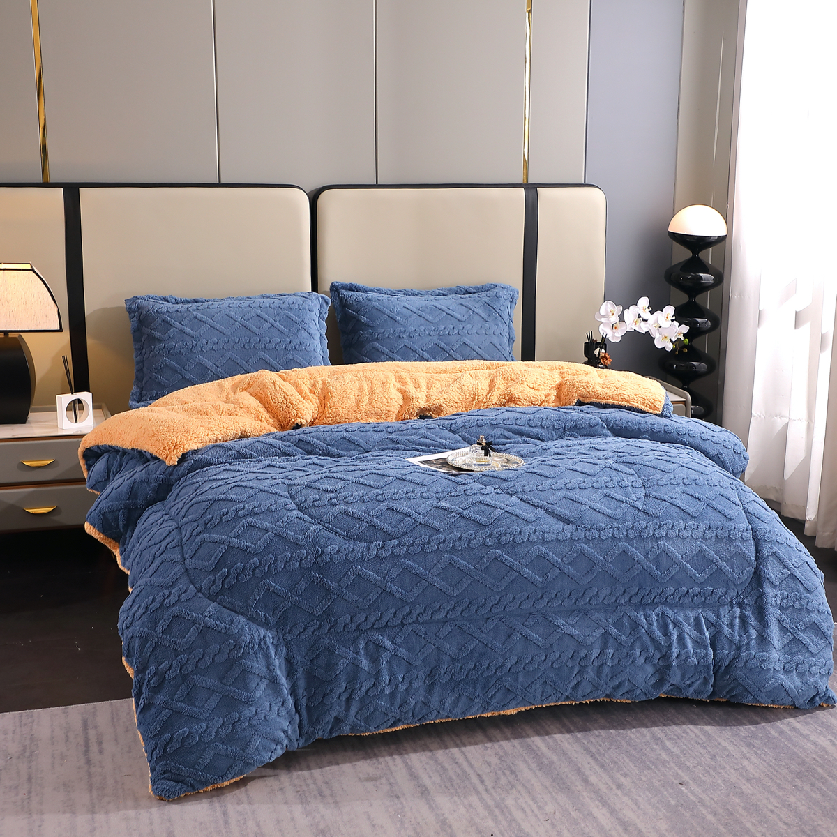 Poze Pilota CoCoLiNo Sherpa tip Tricotaj cu blanita bej, matlasata, 200x230cm + 2 fete de perna 50x70cm, albastru cumparamisim.ro