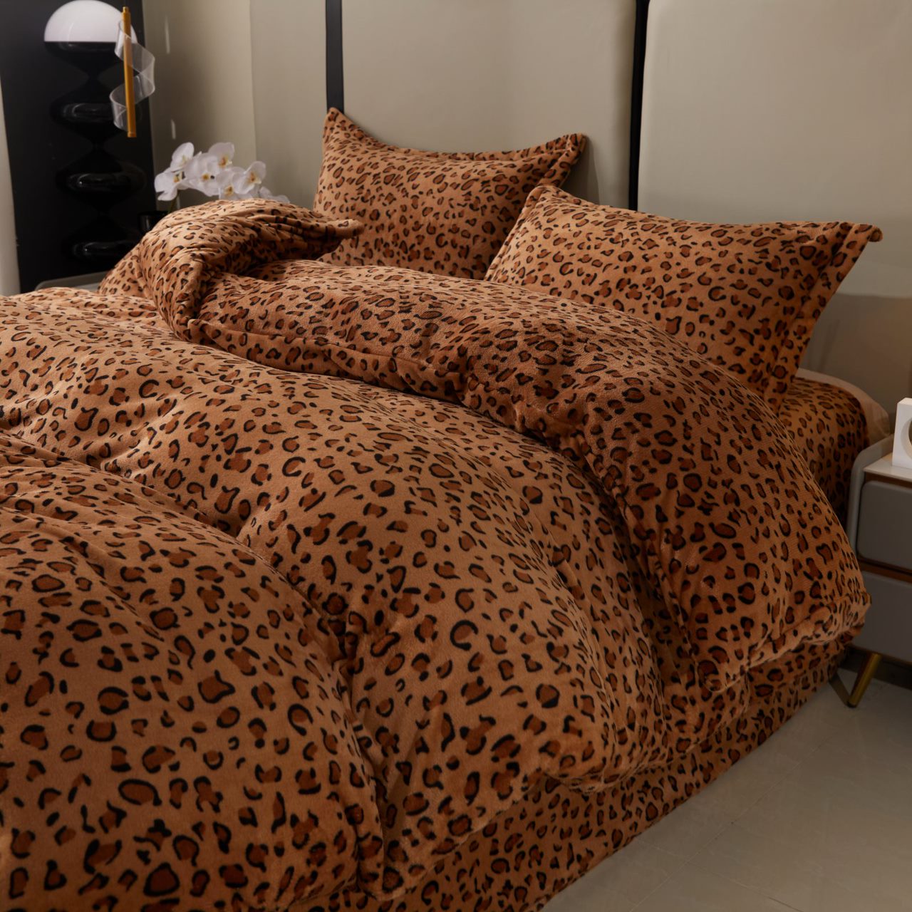 Lenjerie pat dublu, Super Pufoasa COCOLINO, 4 piese, Maro, animal print - 2 | YEO