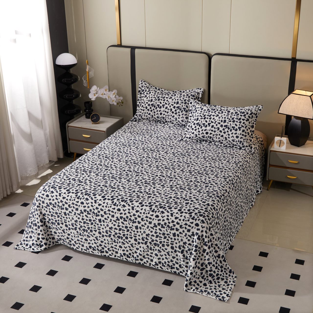 Lenjerie pat dublu, Super Pufoasa COCOLINO, 4 piese, Alb-Negru, animal print - 3 | YEO