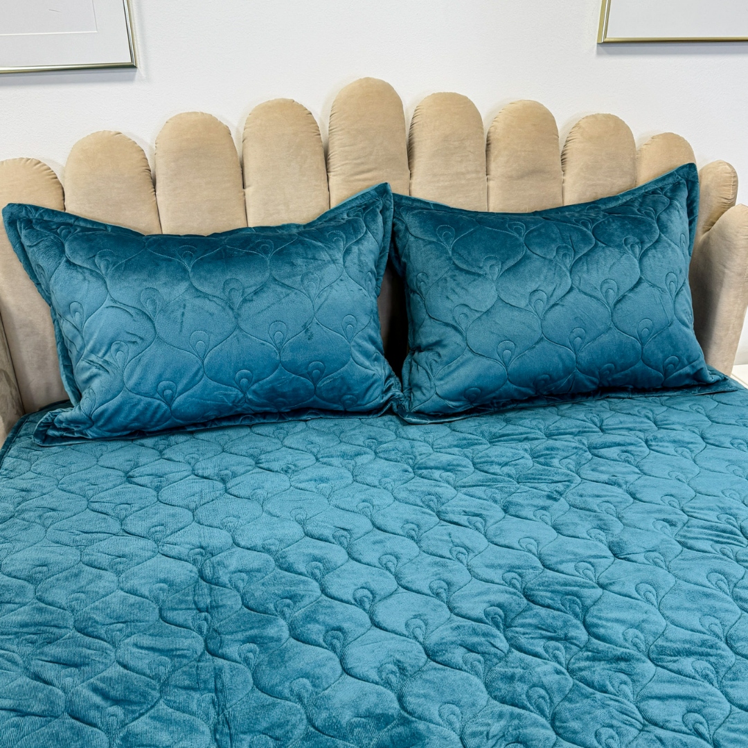 Husã matlasatã tip topper din catifea, 140x200cm + 2 fete de perna 50x70cm, albastru - 3 | YEO