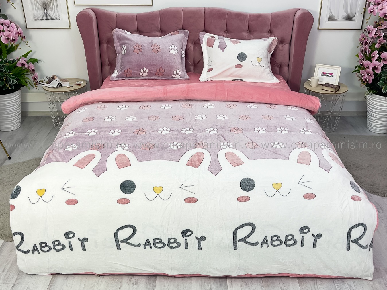 Lenjerie pat dublu, Super Pufoasa COCOLINO,cu ELASTIC, 4 piese, Jojo Home, Roz-Multicolor, iepurasi - 1 | YEO