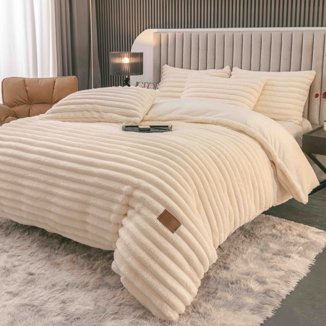 Lenjerie Deluxe, Jojo Home, 4 Piese, Blanita Shorthair si CoCoLiNo, cu Elastic Perimetral, Crem - 1 | YEO