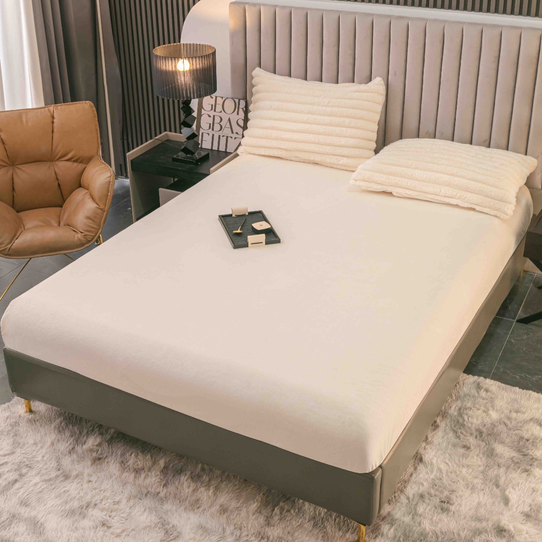 Lenjerie Deluxe, Jojo Home, 4 Piese, Blanita Shorthair si CoCoLiNo, cu Elastic Perimetral, Crem - 4 | YEO