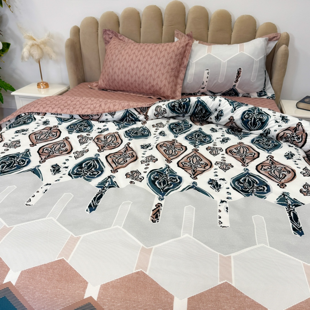(OFERTA 3 la 199 Lei) Lenjerie pat dublu cu doua feţe, 4 piese, Finet Soft, Turquoise, model elegant - 2 | YEO