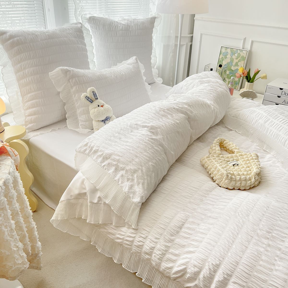 Lenjerie pat dublu,  Soft Touch CREPONAT DELUXE, 6 piese, Jojo Home, Alb - 1 | YEO