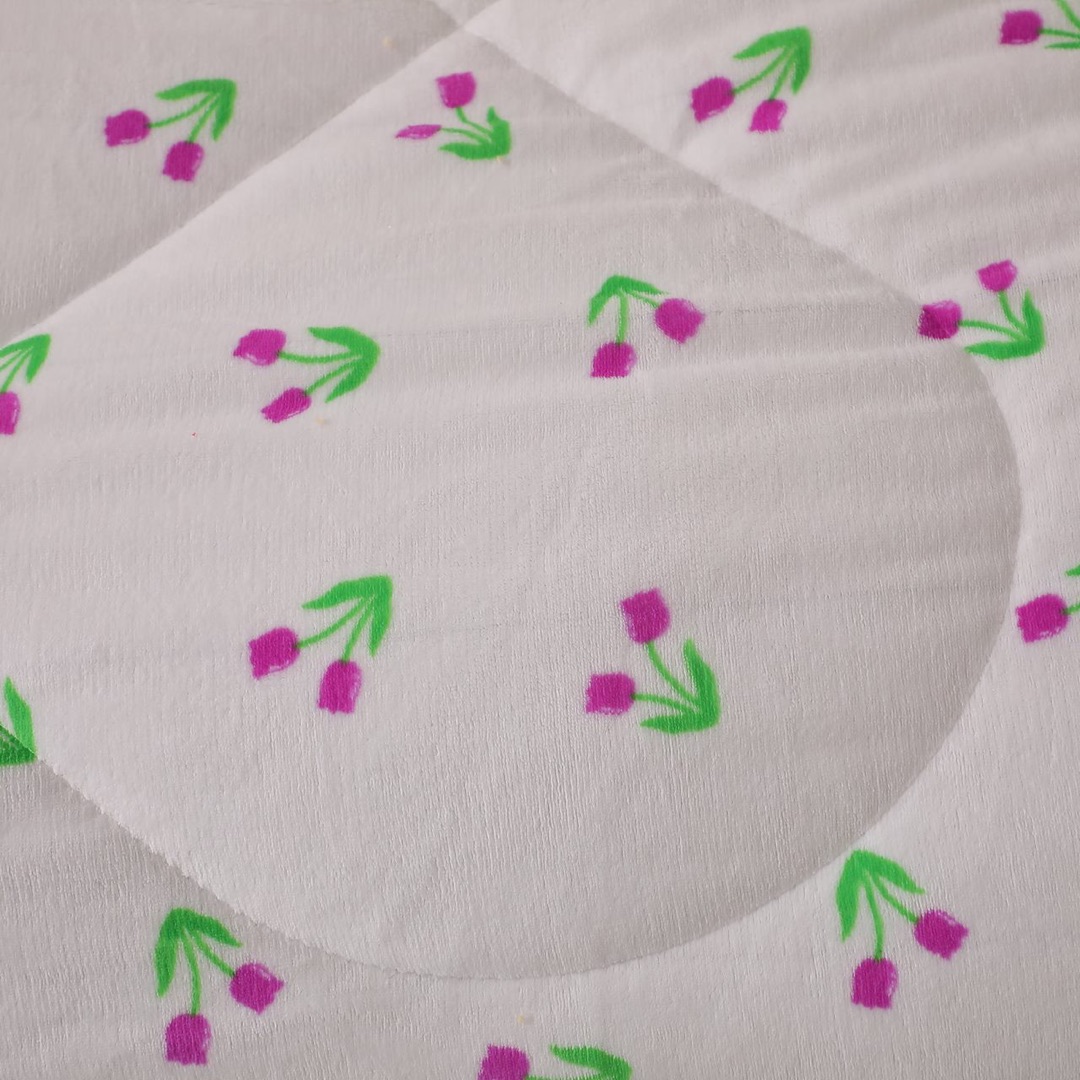 Pilota Cocolino cu Blanita Bej Ultra Pufoasa, Matlasata, 200x230 cm – Caldura Instanta si Confort de Lux pentru Nopti Reci, Alb, flori - 4 | YEO