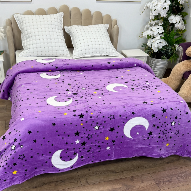 Patura pufoasa cocolino 200x230cm, 240g/mp, Lila, Stelute si Luna - 1 | YEO
