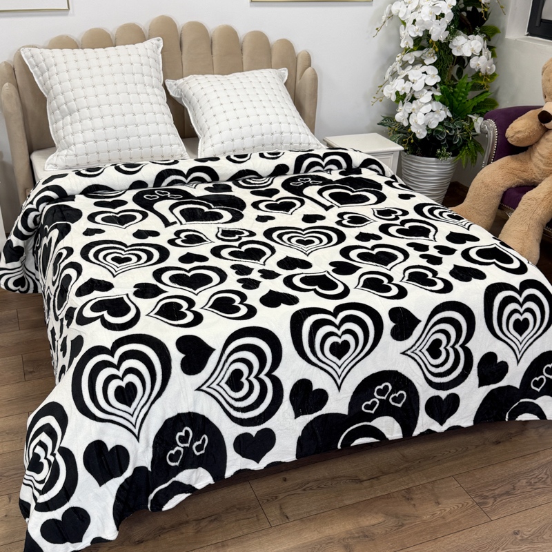 Patura pufoasa cocolino 200x230cm, 240g/mp, Alb, Inimioare Negre - 2 | YEO