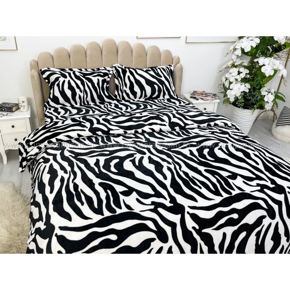 Lenjerie pat dublu, Super Pufoasa COCOLINO,cu ELASTIC, 4 piese, Alb, Negru, Zebra - 3 | YEO