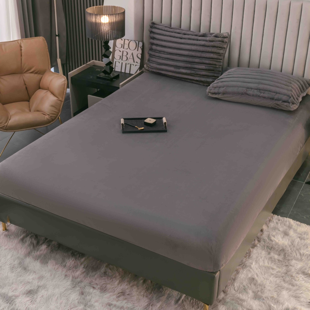 Lenjerie Deluxe, Jojo Home, 4 Piese, Blanita Shorthair si CoCoLiNo, cu Elastic Perimetral, Gri Antracit - 1 | YEO