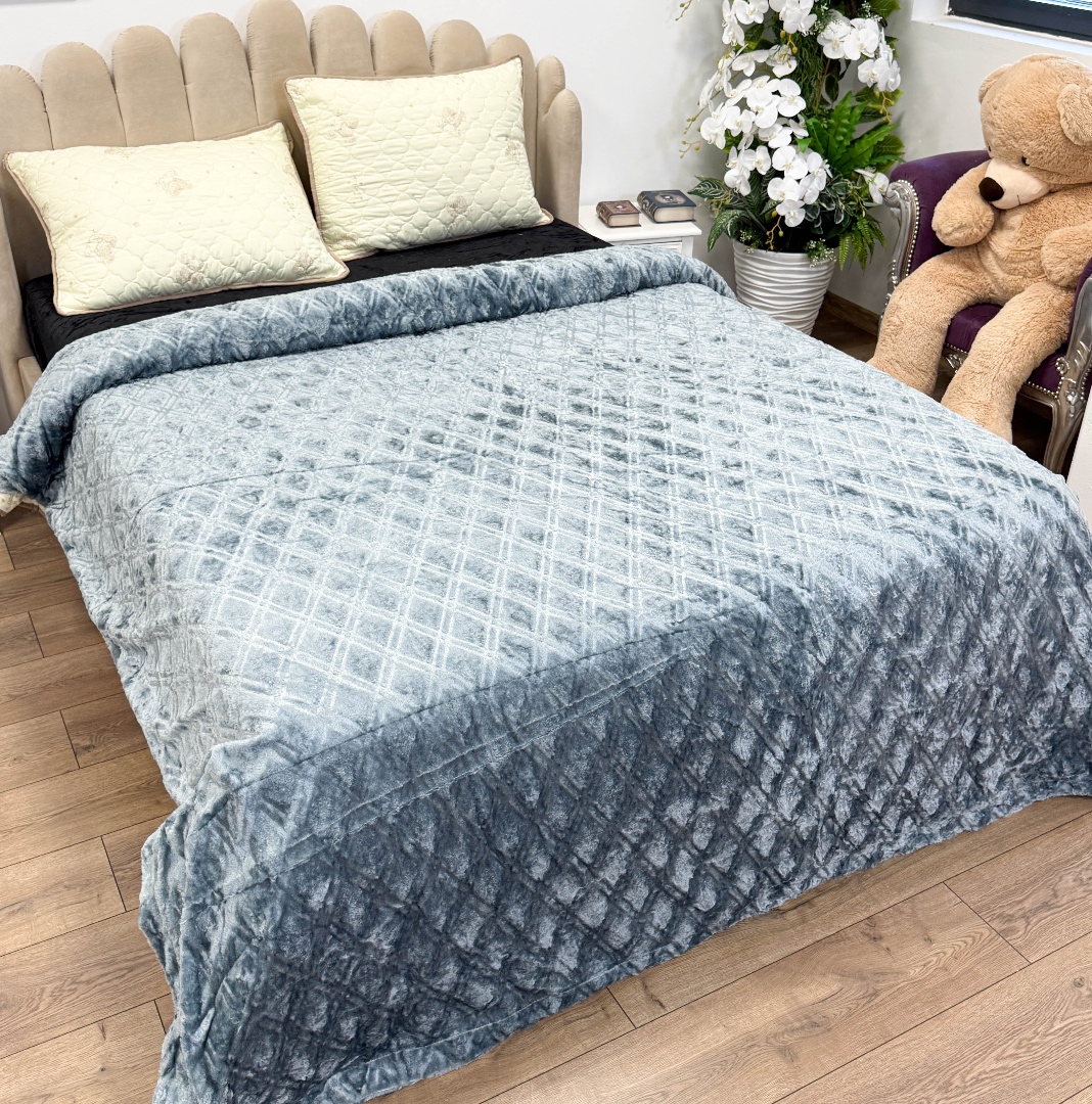 Patura Premium, Blanita Artificiala Fina, 200x230cm, Gri, Romburi - 2 | YEO