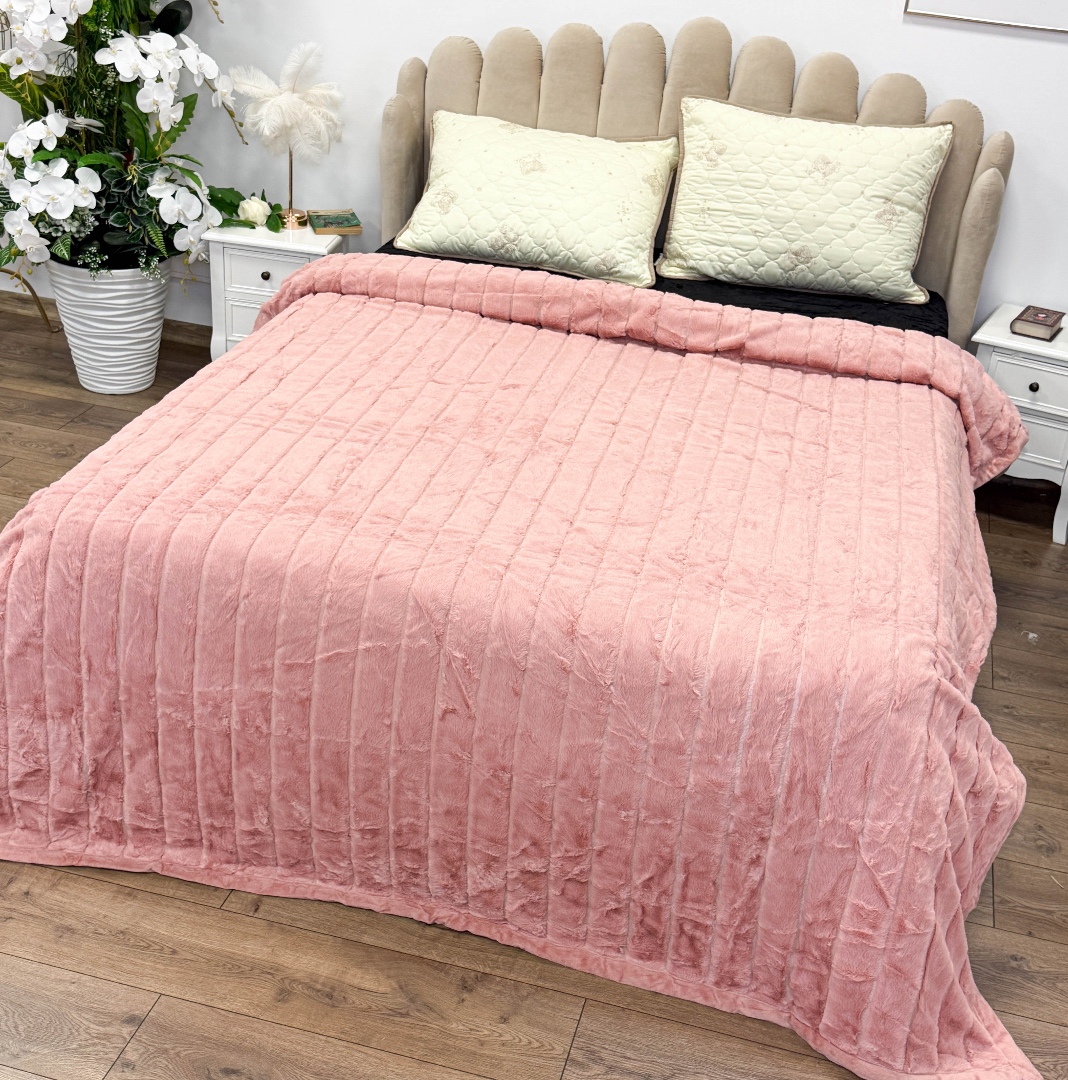 Patura Premium, Blanita Artificiala Fina, 200x230cm, Roz, Dungi - 1 | YEO