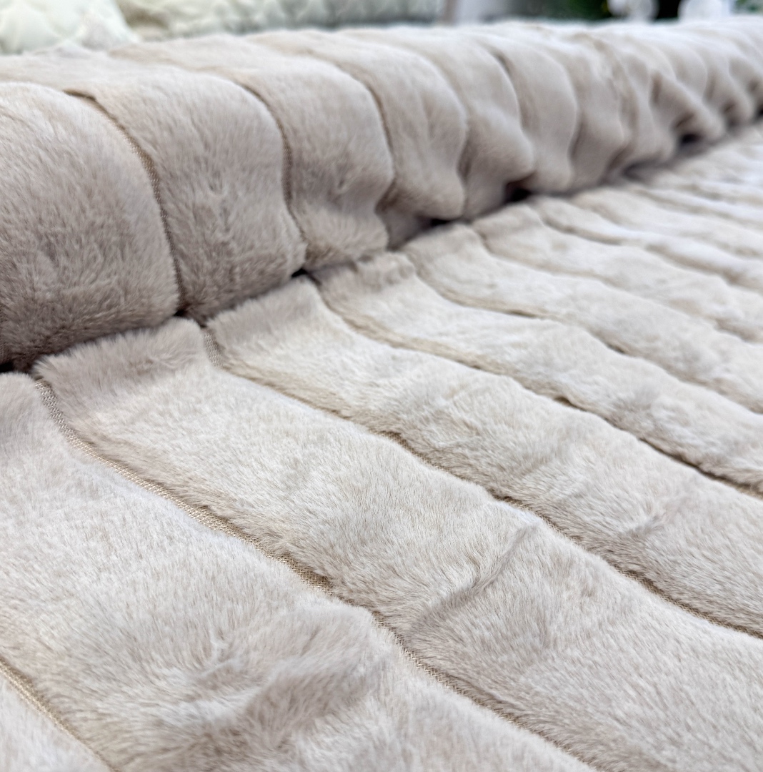 Patura Premium, Blanita Artificiala Fina, 200x230cm, Grej, Dungi - 4 | YEO