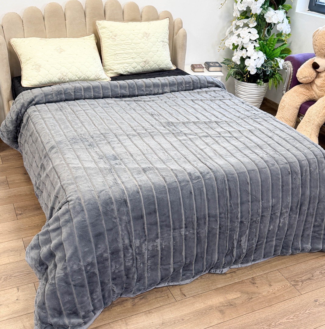Patura Premium, Blanita Artificiala Fina, 200x230cm, Gri, Dungi - 2 | YEO