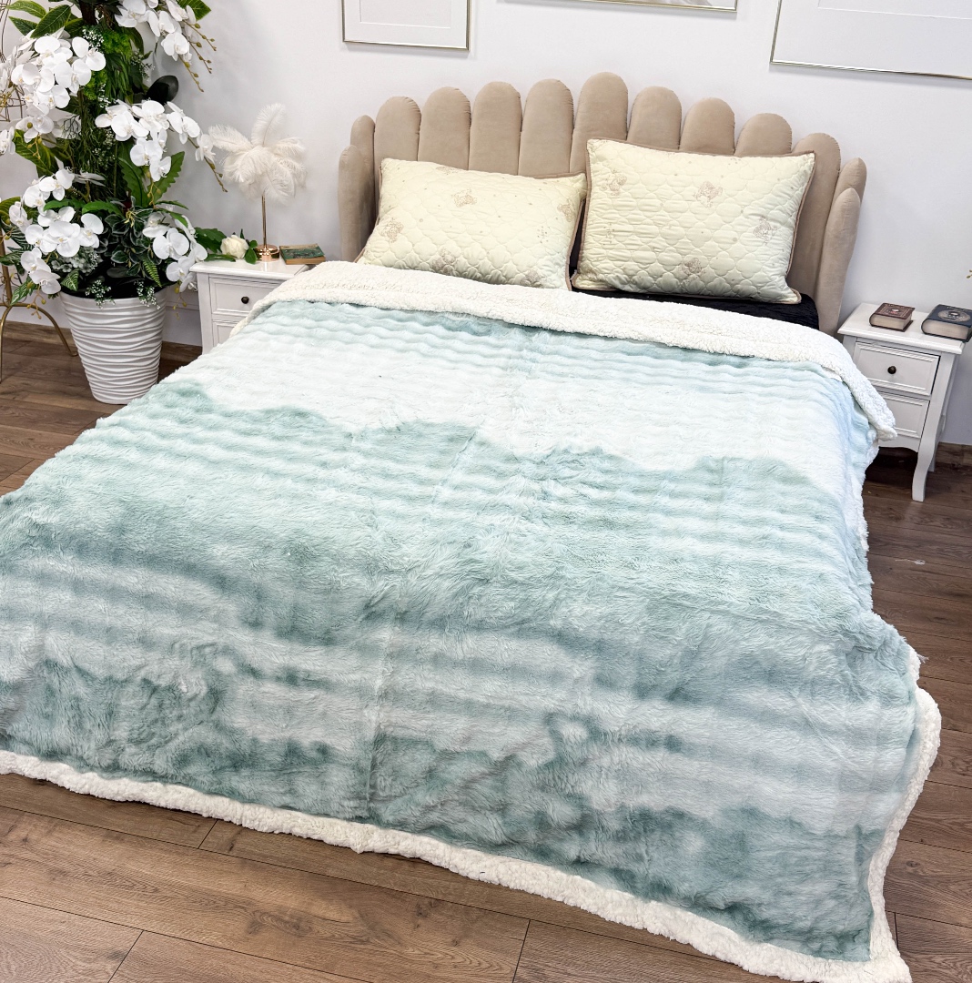 Patura Cocolino cu Blanita Sherpa 200x230cm, model cu Blanita Wave, Alb, Menta - 1 | YEO