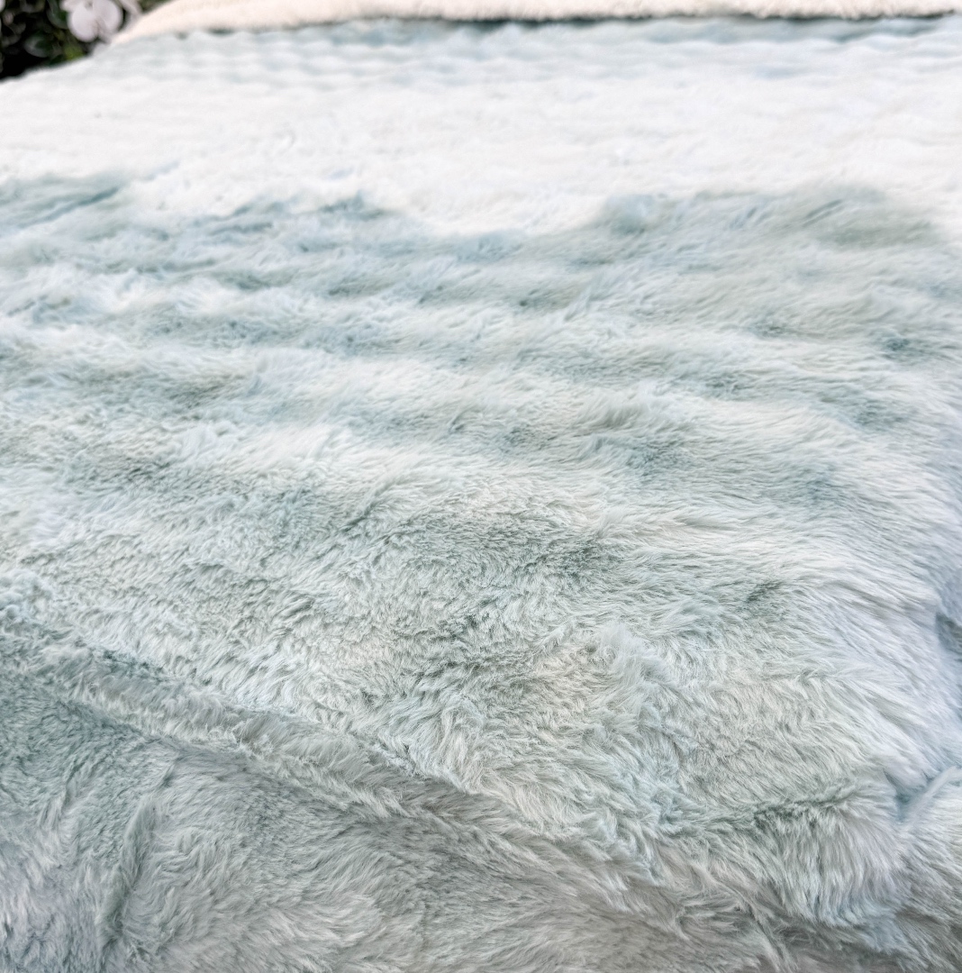 Patura Cocolino cu Blanita Sherpa 200x230cm, model cu Blanita Wave, Alb, Menta - 3 | YEO
