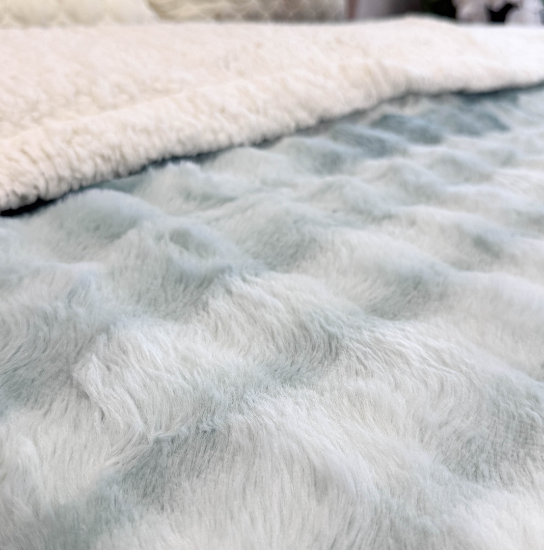 Patura Cocolino cu Blanita Sherpa 200x230cm, model cu Blanita Wave, Alb, Menta - 4 | YEO