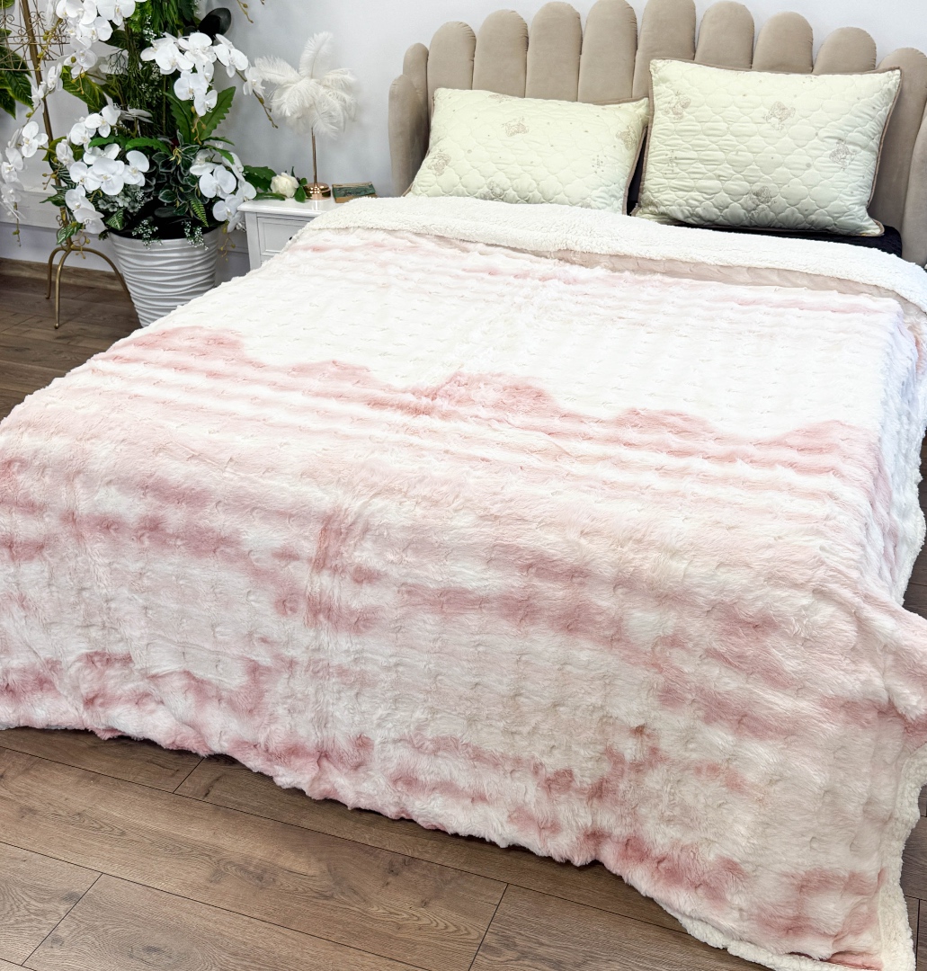 Patura Cocolino cu Blanita Sherpa 200x230cm, model cu Blanita Wave, Alb, Roz - 2 | YEO