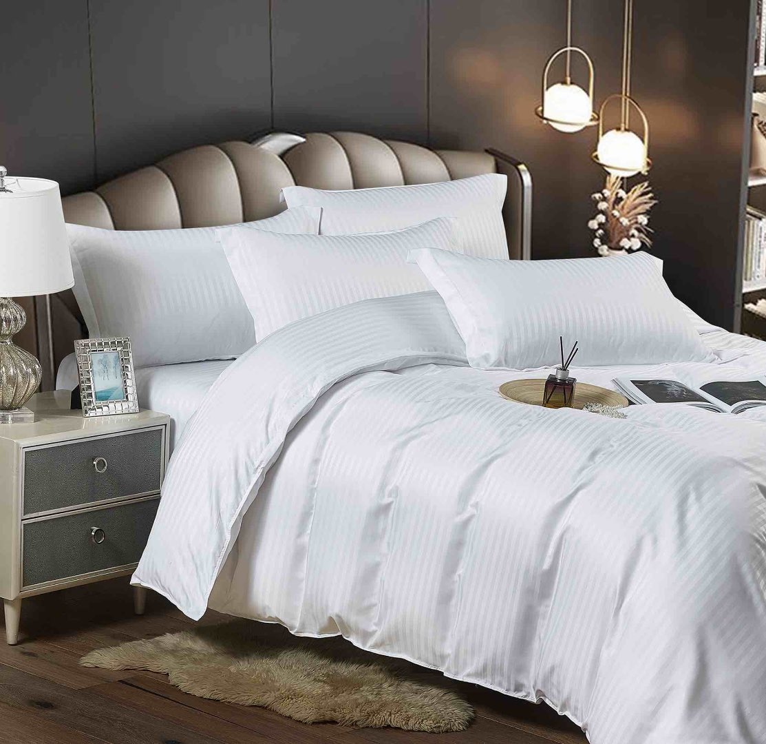 Lenjerie HoReCa, pat dublu, Damasc Finetat Deluxe cu Elastic, 6 piese, Jojo Home, Alb - 2 | YEO