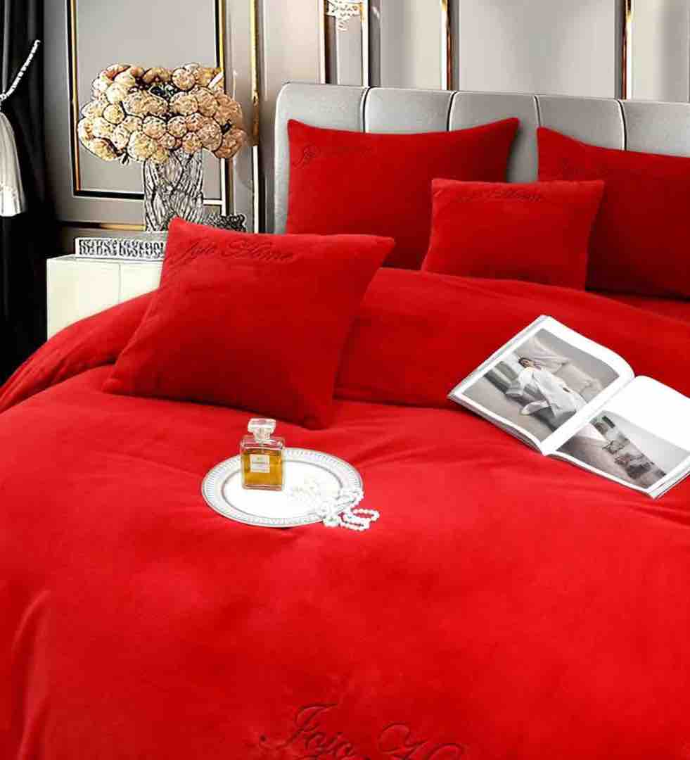 Lenjerie de pat, Soft Touch, Jojo Home, cu Blanita Short Hair, Rabbit, 200x230 cm, 6 piese, Rosu - 3 | YEO