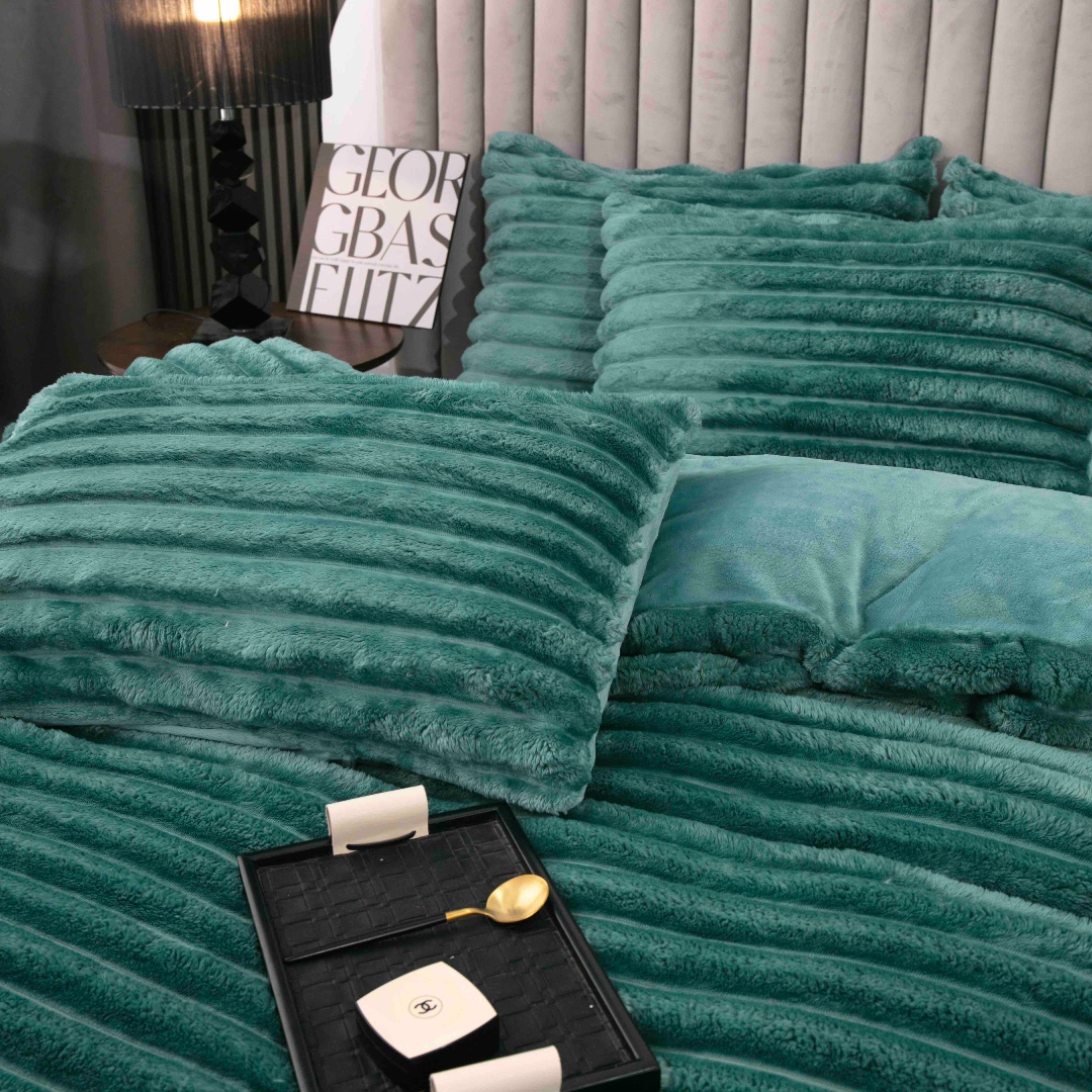 Lenjerie Deluxe, Jojo Home, 4 Piese, Blanita Shorthair si CoCoLiNo, cu Elastic Perimetral, Verde - 2 | YEO